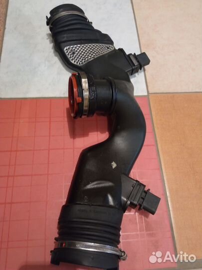 Патрубок фильтра воздушного - Mercedes-Benz