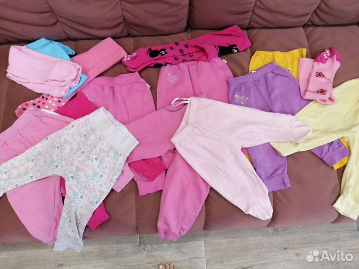 Одежда для девочки пакетом от рождения до 1 года