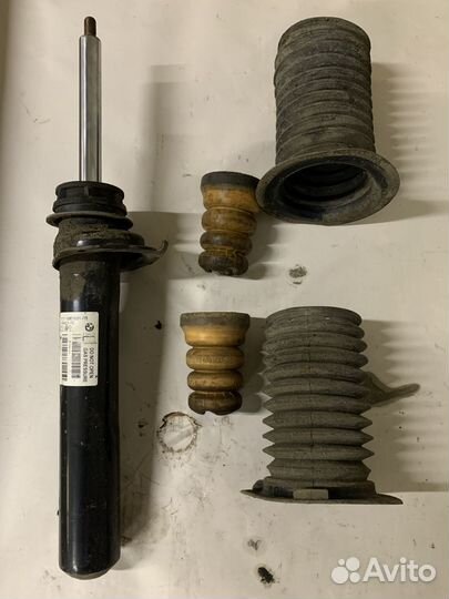 Стойка амортизатора передняя левая BMW X1 F48