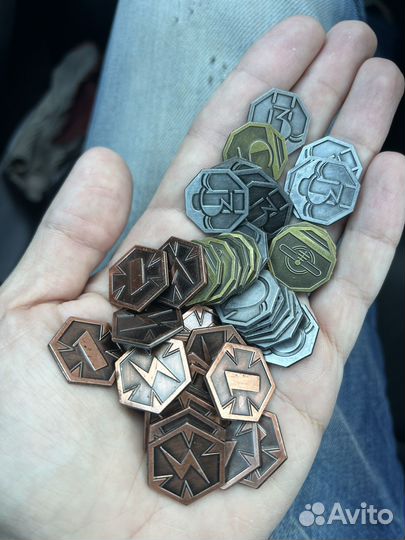 Плотина монеты металлические