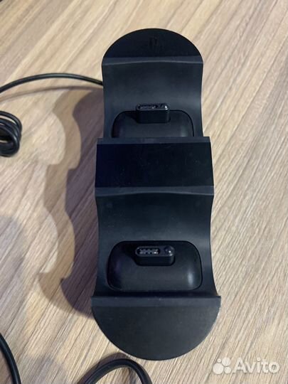 Зарядное устройство Dualshock Sony Play Station 4