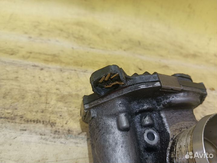 Заслонка дроссельная Opel Astra J 2010-2017