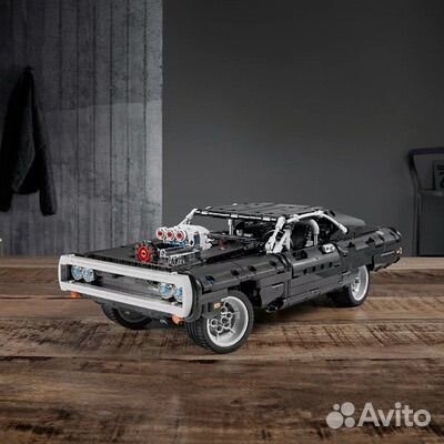 Конструктор Додж Technic 72001 Dodge Charger