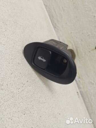 Кнопка Хендай Sonata 3 Y3