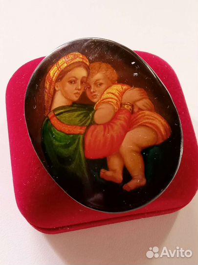 Палех брошь