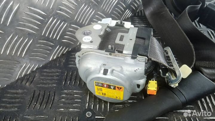 Ремень безопасности Opel Astra K 2016 39045683