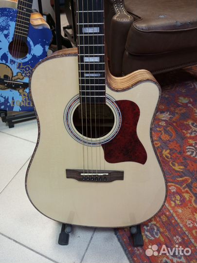 Гитара электроакустика Martinez W-124