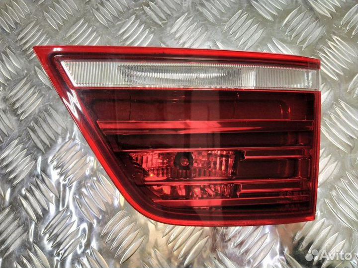 Фонарь внутренний правый Bmw X3 3.0 N52