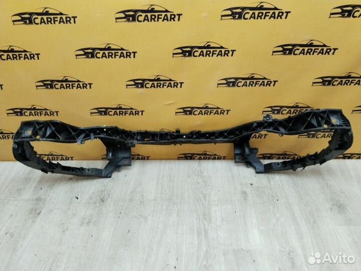 Рамка передняя (телевизор) Ford Focus 3 Хэтч CB8