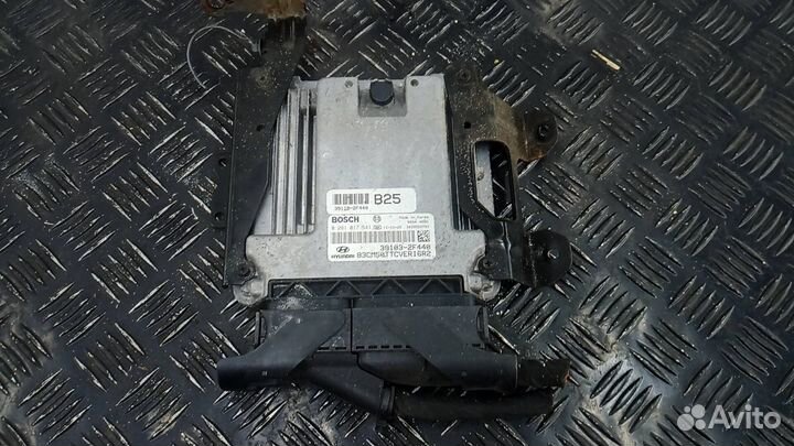 Блок управления двигателем Hyundai Santa Fe