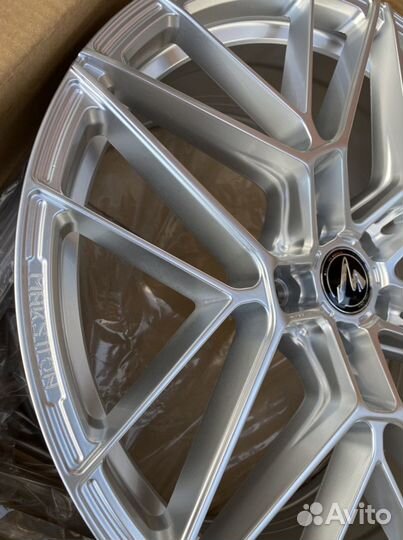 Новые диски R20 Toyota Lexus Kia (серебро )