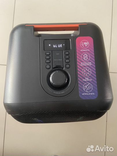 Музыкальная колонка с блютузом