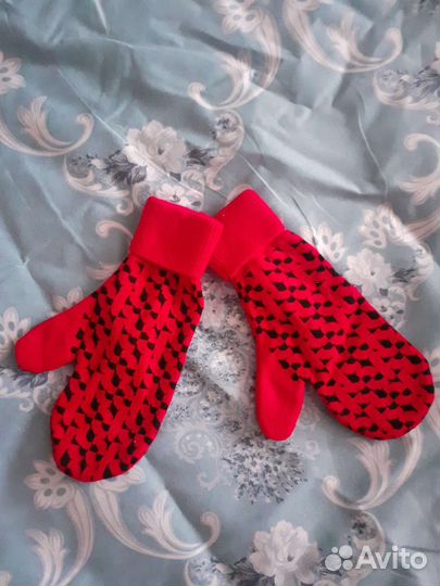 Шапка и варежки