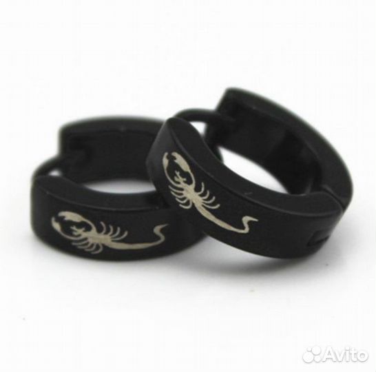 Серьга кольцо скорпион