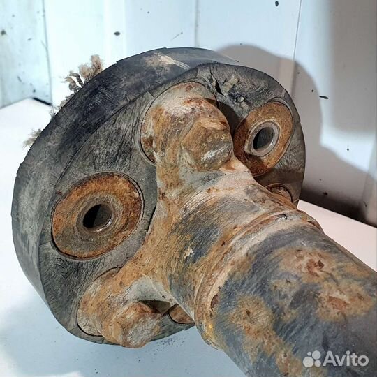 Кардан Mercedes Benz W202 1,8