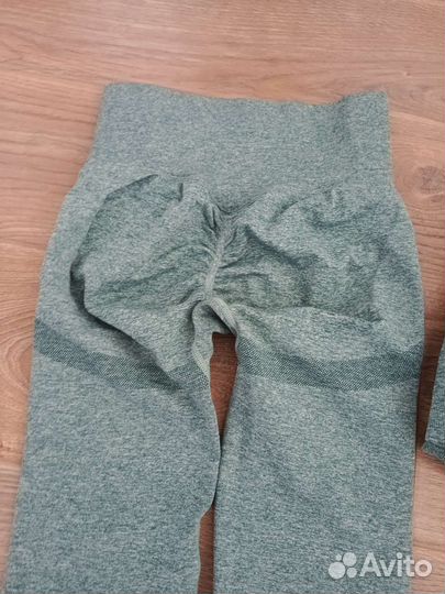 Костюм женский для фитнеса