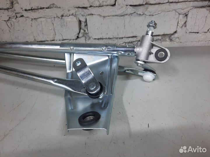 Трапеция стеклоочистителя LADA Priora