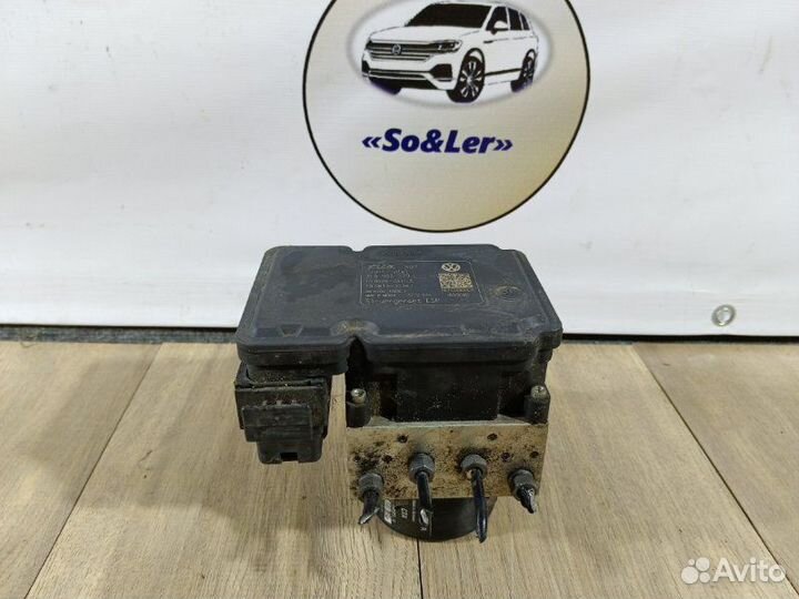 Блок ABS Volkswagen Touareg GP BKS 2009