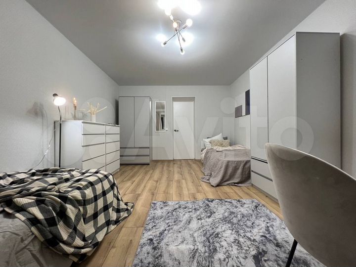 Комната 18 м² в 3-к., 1/5 эт.