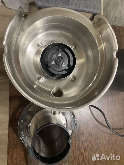 Соковыжималка bork