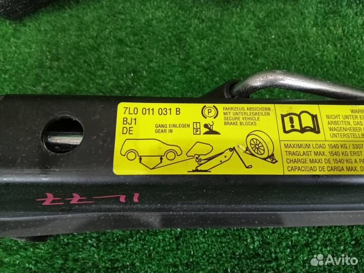 Домкрат Volkswagen Touareg 7L 1 поколение 2002 –