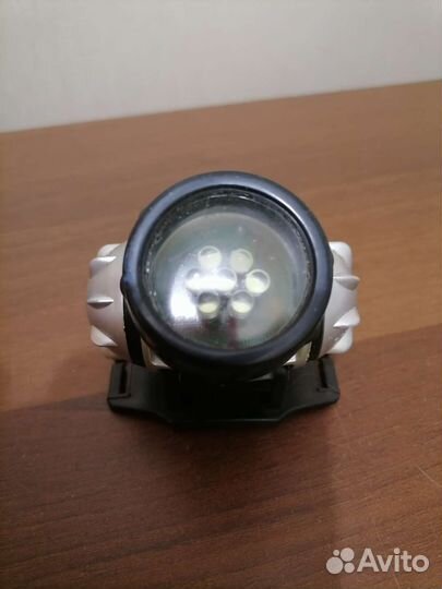 Налобный фонарь