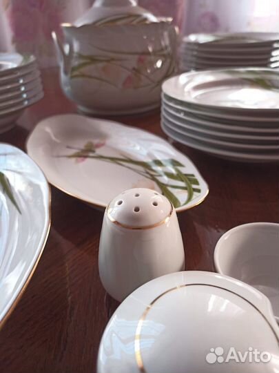 Сервиз столовый на 12 персон
