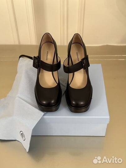 Женские туфли Эконика Новые 38 размер