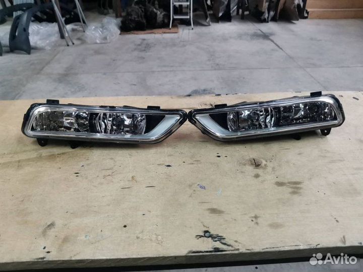 Птф туманка Volkswagen Passat B7