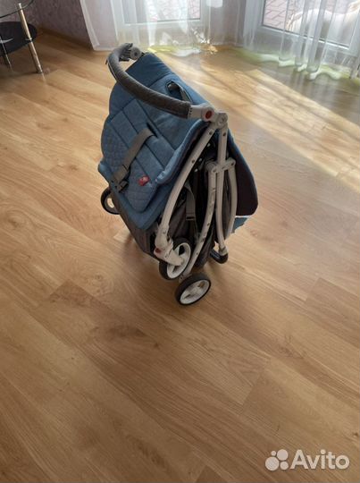Прогулочная коляска adamex quattro lion