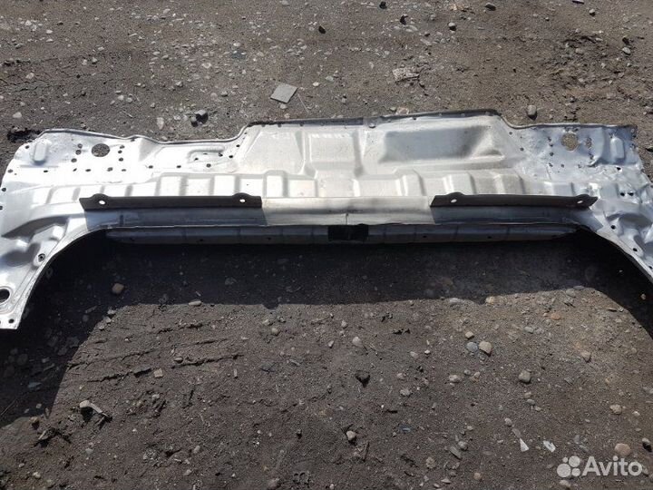 Задняя панель кузова Toyota Camry CV40 3CT 1996