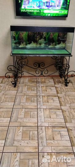 Аквариум с кованой подставкой 300 л