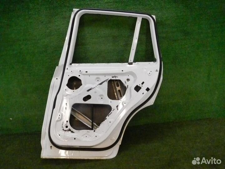 Дверь задняя правая BMW X3 F25 (2010-2017)