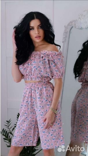 Костюм женский с шортами