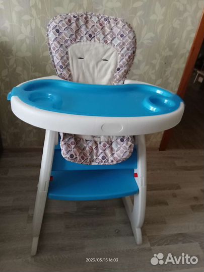 Стульчик для кормления
