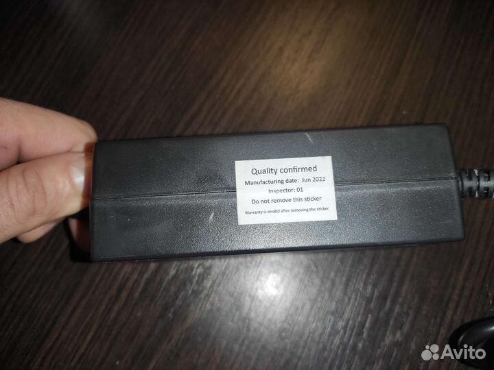 Зарядное на гироскутер 29.4V 1.6 A