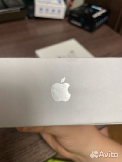 Беспроводные наушники apple airpods 1