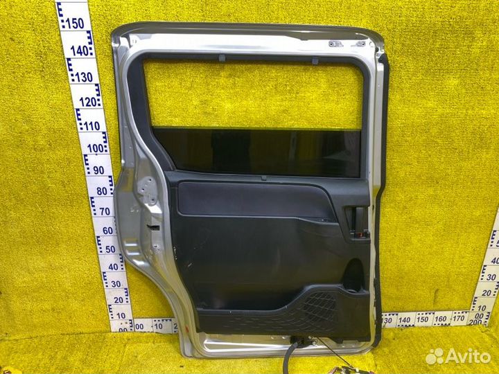 Дверь боковая задняя левая Toyota