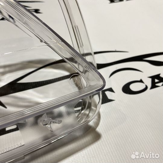 Правое стекло фары Mercedes ML w166 новое W166