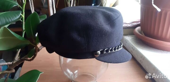 Шапка -Кепка женская модная с козырьком