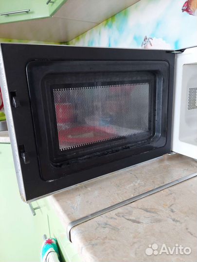 Микроволновая печь Midea