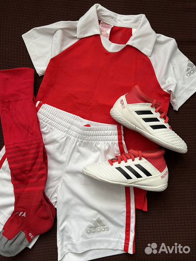 Футбольная форма adidas