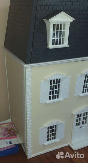 Домик кукольный
