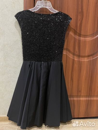 Платье вечернее