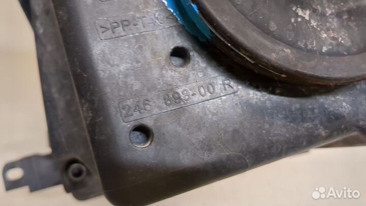 Фара (передняя) Ford Fusion, 2006