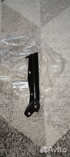 Кронштейн крыла L. Nissan X-trail T32 F41C1-4claa