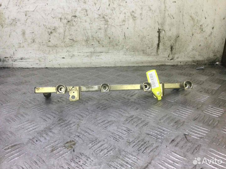 Топливная рампа Opel Astra 17206325; 55559375 Z16x