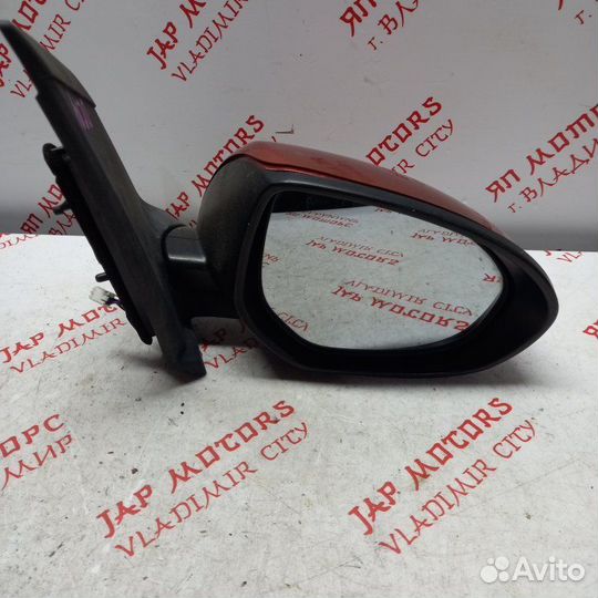 Зеркало заднего вида боковое переднее правое Mazda