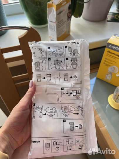 Молокоотсос ручной Medela