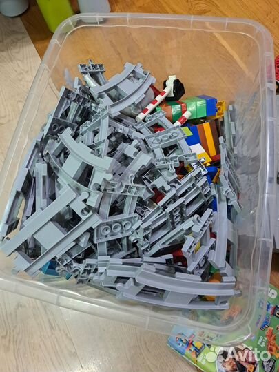 Несколько наборов в 1 ящике Lego Duplo